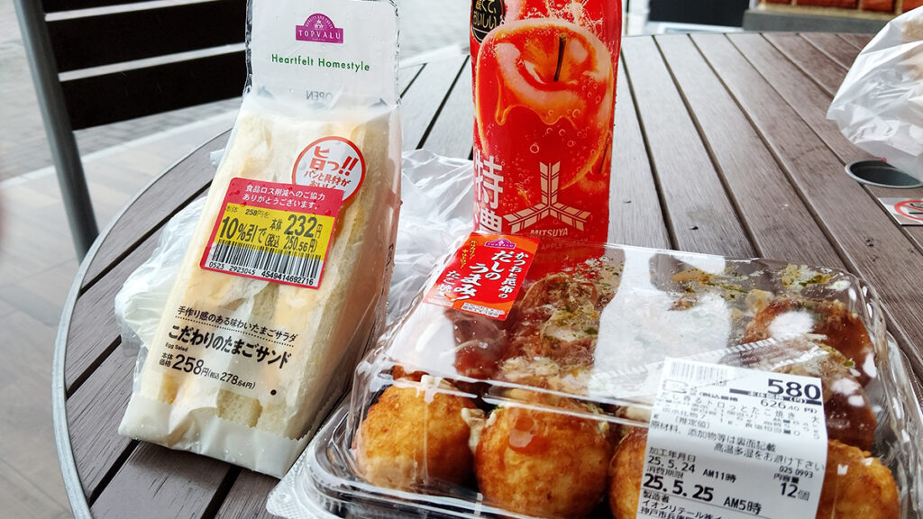イオンモール神戸南 たこやきとサンドイッチだ