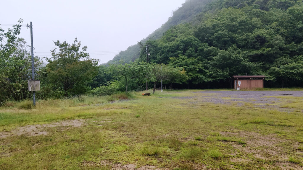 安室ダムキャンプ場_一段目の景色