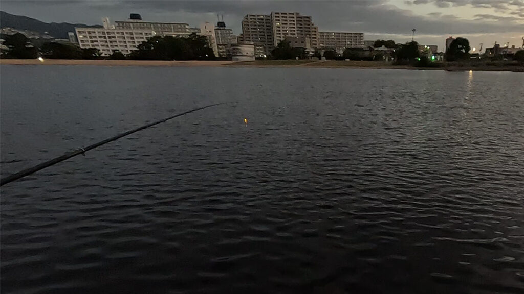電気ウキで釣り